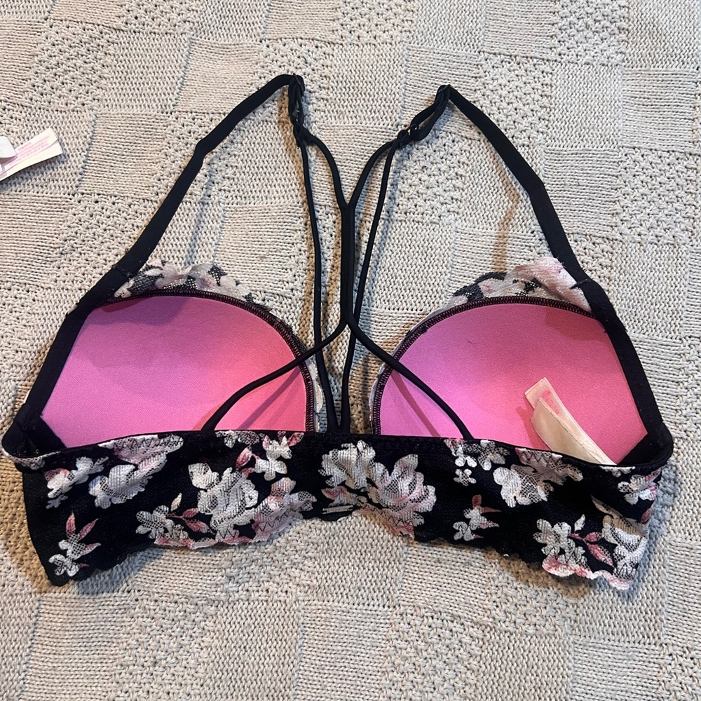 PINK Victoria's Secret Black Floral Lace Strappy Push-Up Bra - Picture 2 of 8